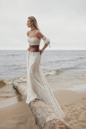 Fly Me To The Moon(1)