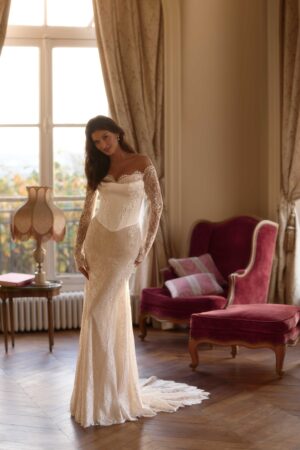 rochie de mireasa sirena din dantela chantilly cu corset - pansy