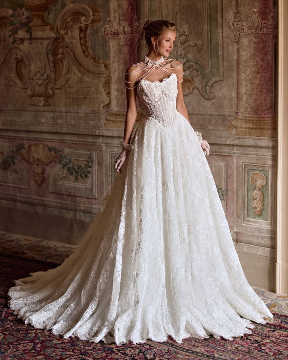 rochie de mireasa de lux haute couture