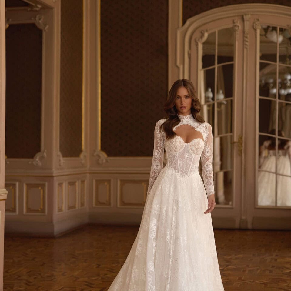 Rochie de mireasa de la Iris Bridal Salon Bucuresti
