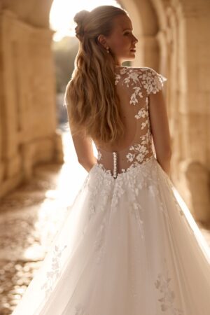 spate decupat cu tull transparent si broderii florale - elthera